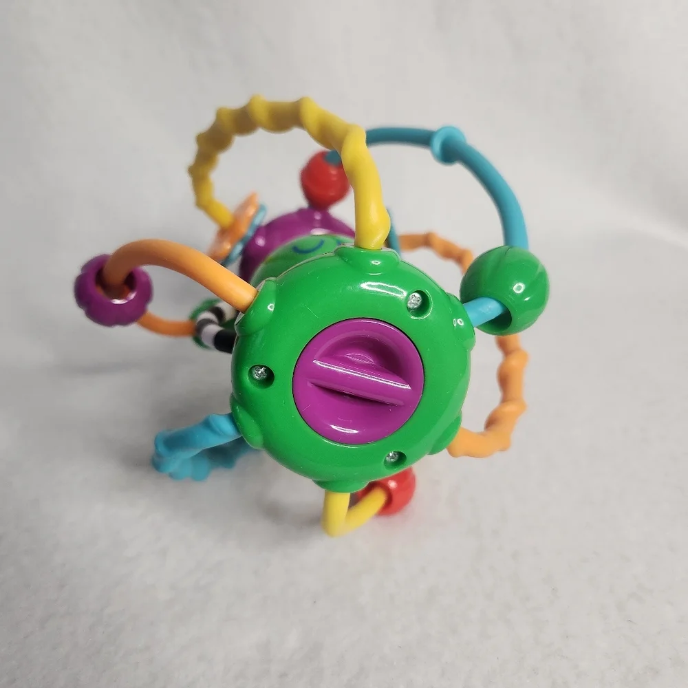 VTech Lil' Critters Shake, Wobble Busy Ball, Fisher-Price Poppity Pop Turtle Set